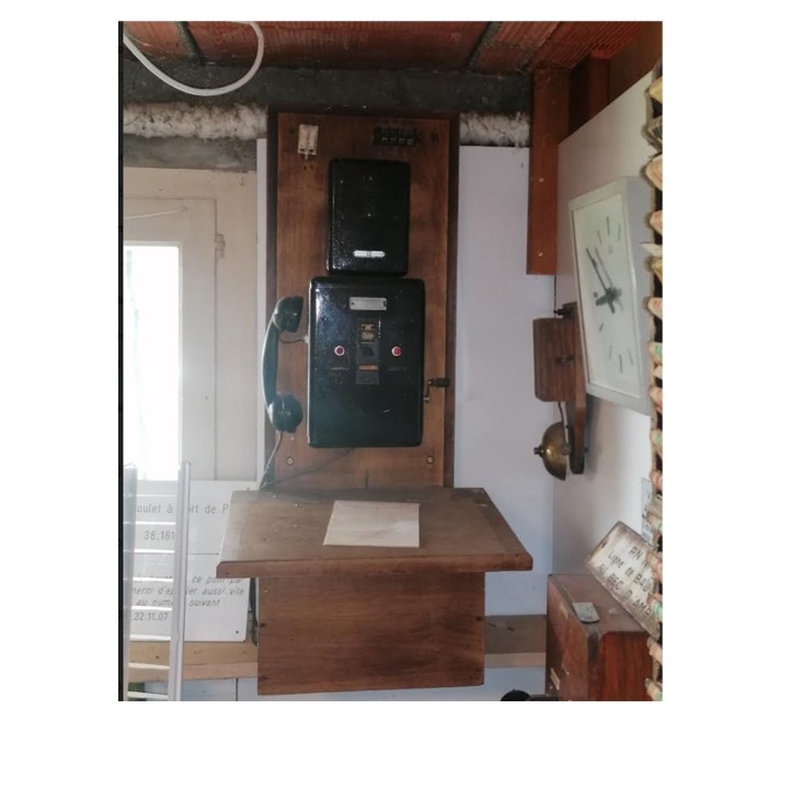 Téléphone mural, échelle zéro 1/43,5