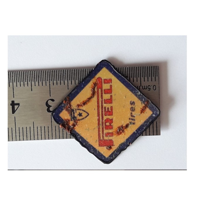 Repro d'une plaque émaillée " Pirelli" 1/43,5-1/87