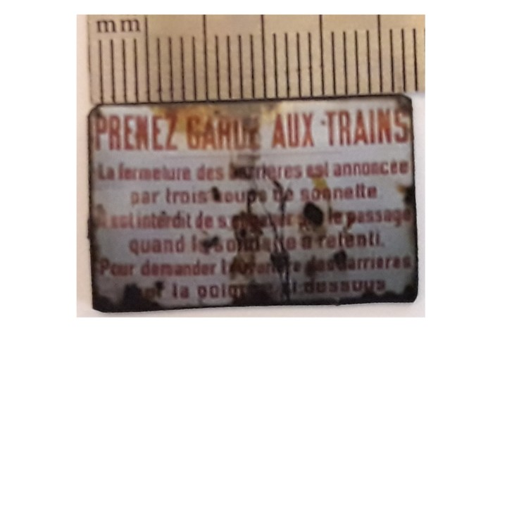 Prenez garde aux trains 1/43,5