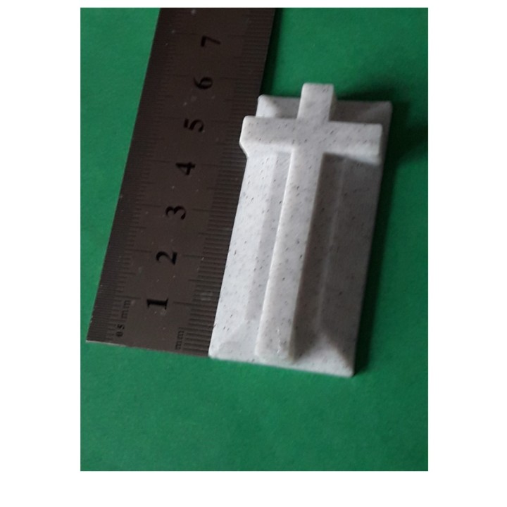 Pierre tombale n° 3