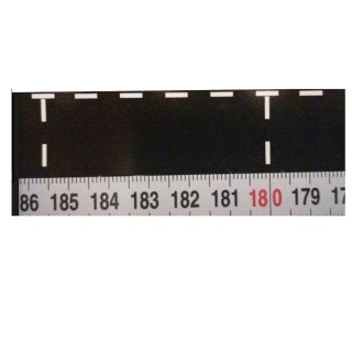 17 Places de stationnement, échelle ho