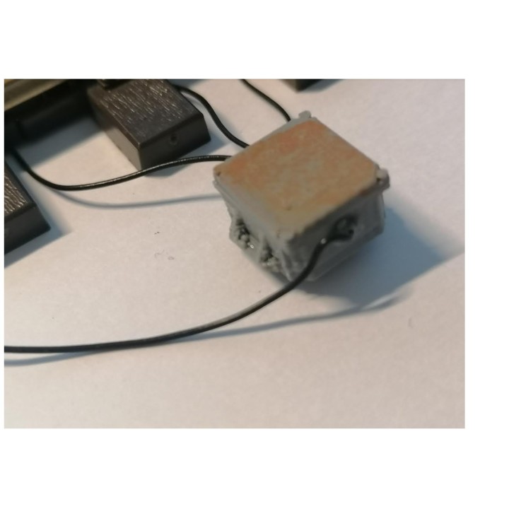 2 boitiers de Connexions inductives au 1/32