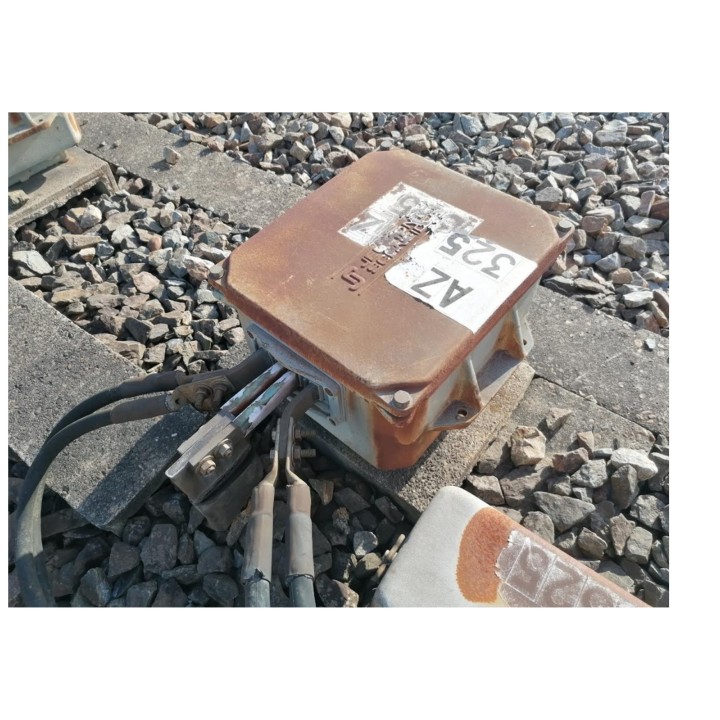 2 boitiers de Connexions inductives au 1/32