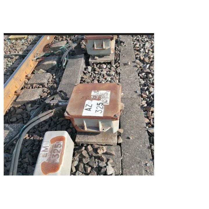 2 boitiers de Connexions inductives au 1/32