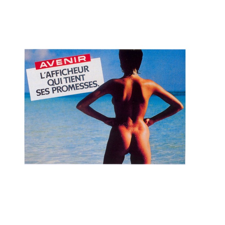 1/32. Demain, j'enlève le haut, Myriam, 1 panneau publicitaire 4 x 3